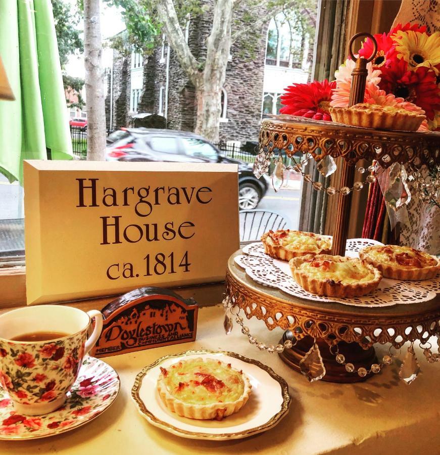 Hargrave House Bed And Breakfast Bed & Breakfast 2*